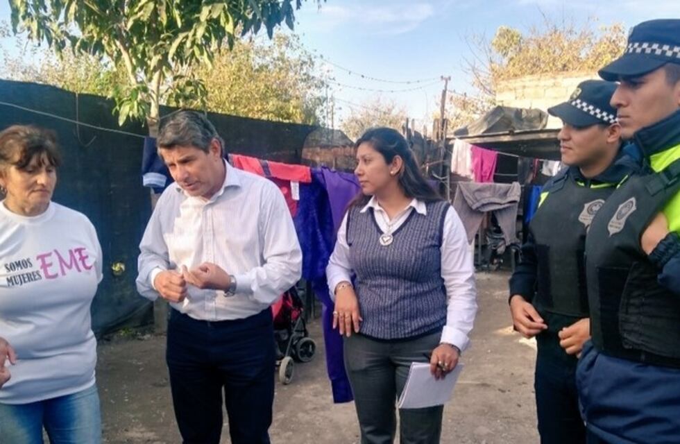 "Relaciones con la comunidad": El programa busca prevenir situaciones de violencia