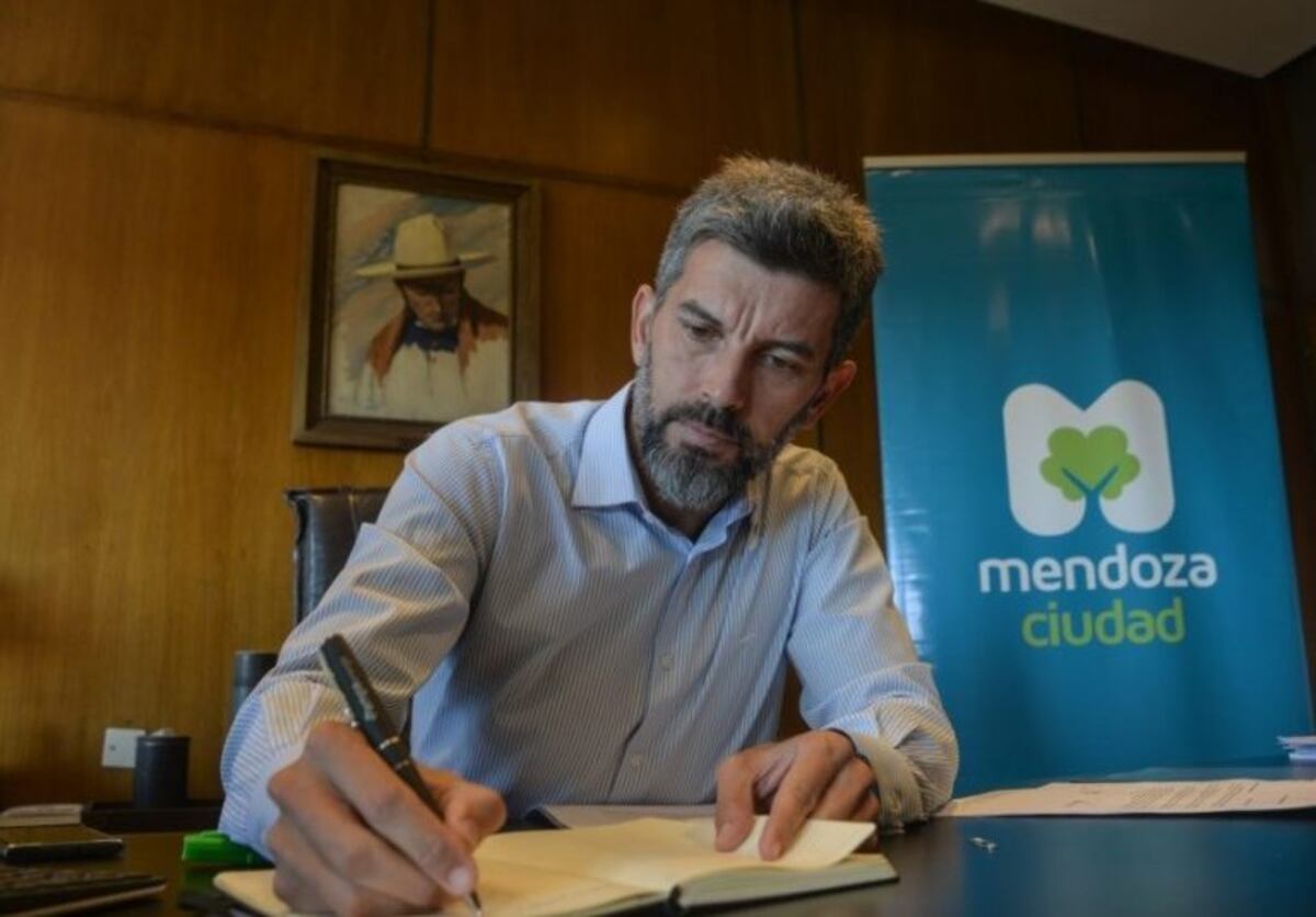 Ulpiano Suarez, intendente Ciudad de Mendoza\u002E