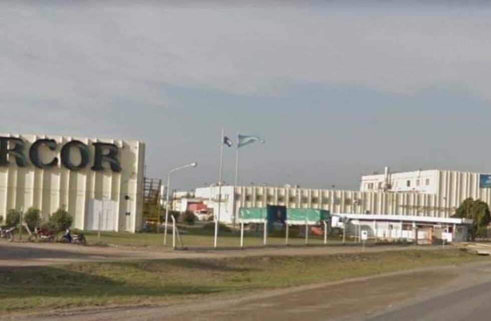 Arcor licenció a todo el personal de la planta de Recreo