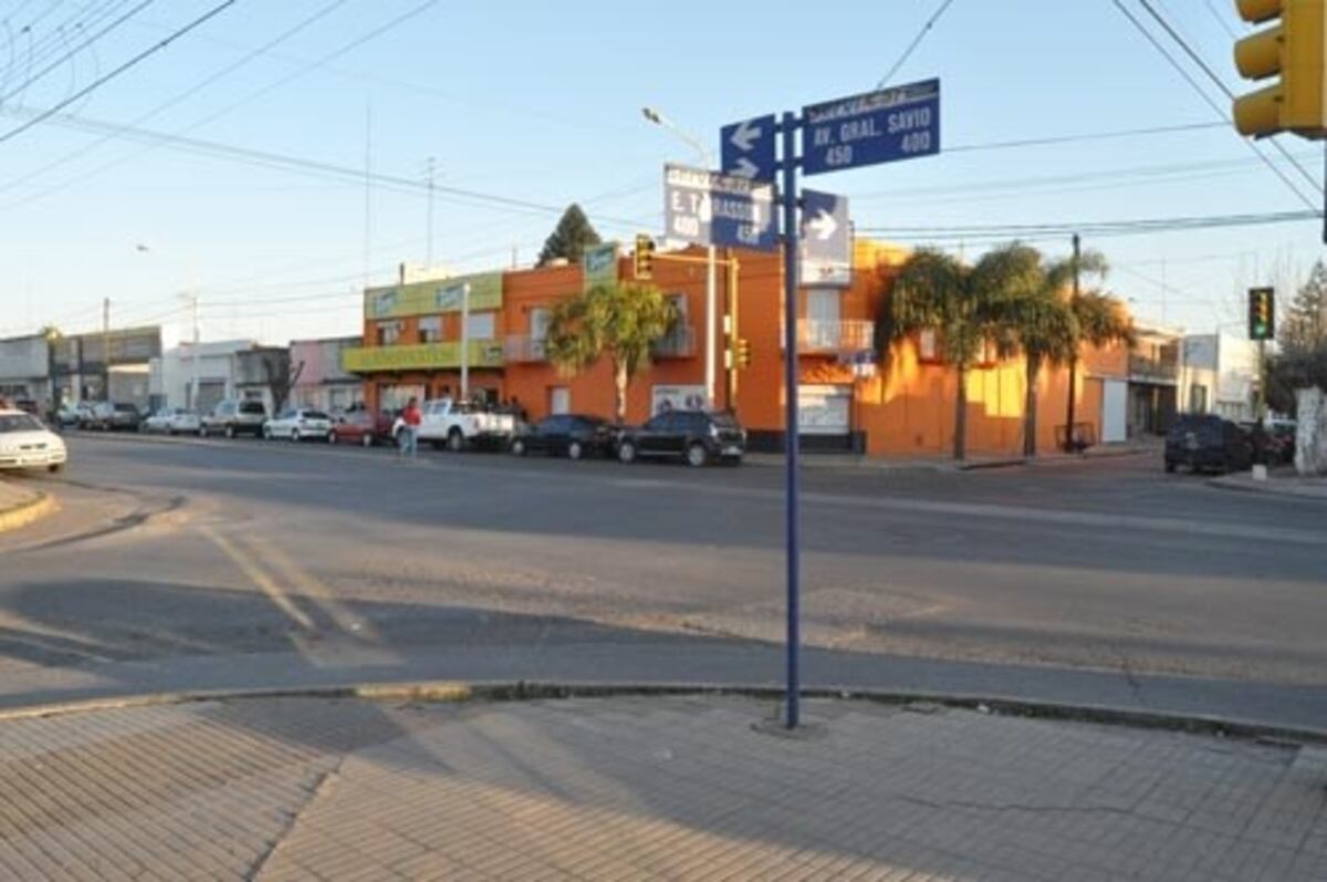 Queda prohibido el giro a la izquierda en las principales avenidas\u002E (Archivo)