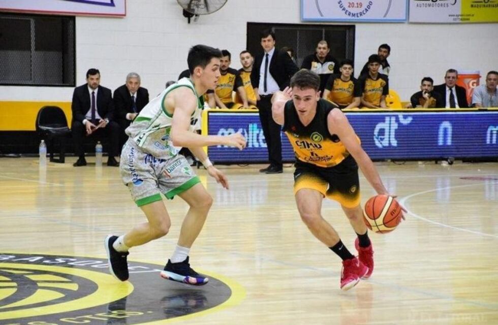 Comunicaciones venció a Atenas en su debut en la Liga Nacional