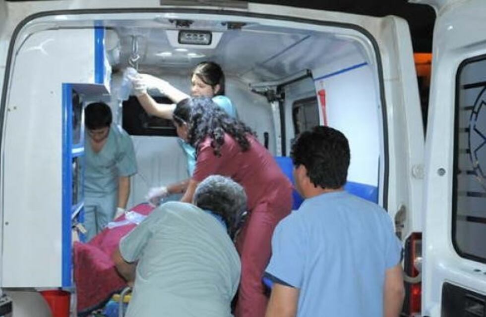 Un joven recibió un machetazo en la cara y quedó internado