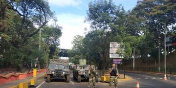 Los comerciantes amenazan con cerrar definitivamente el puente\u002E