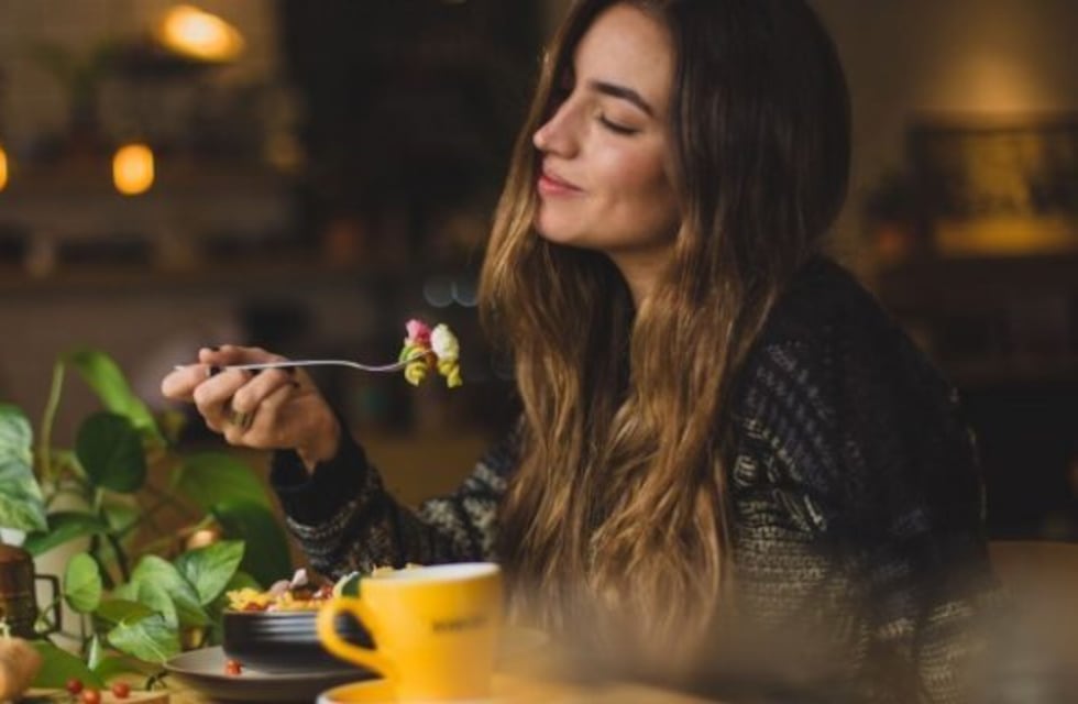 Mindful eating: "La mayoría de las veces no comemos por hambre, es por una emoción"