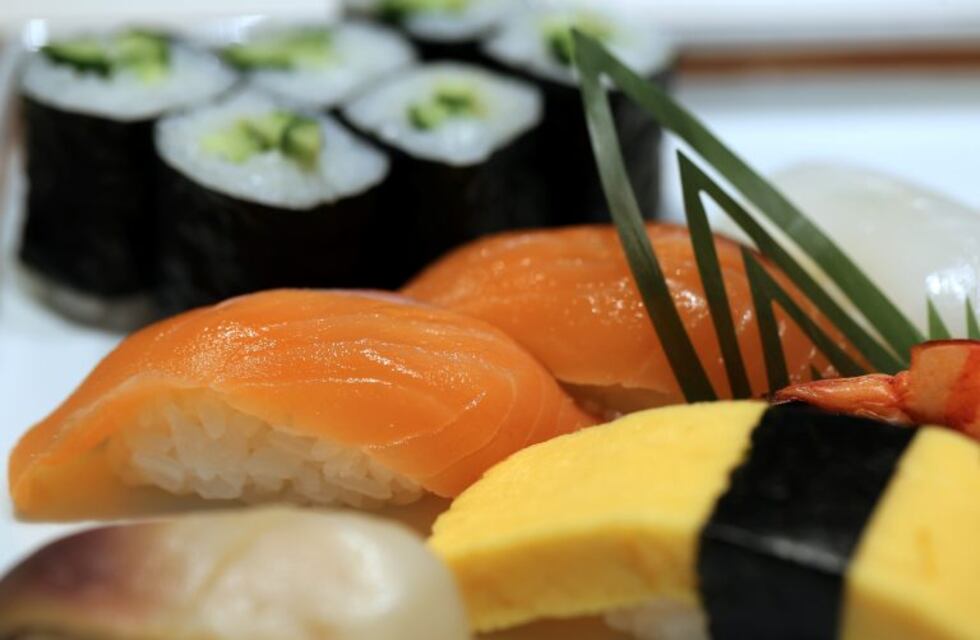 El sushi en la mira: advierten sobre el consumo de pescado crudo