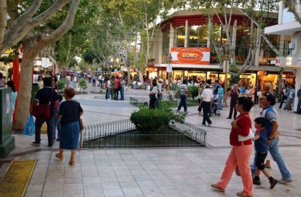 Desde el lunes el comercio sanjuanino cambia sus horarios por el invierno