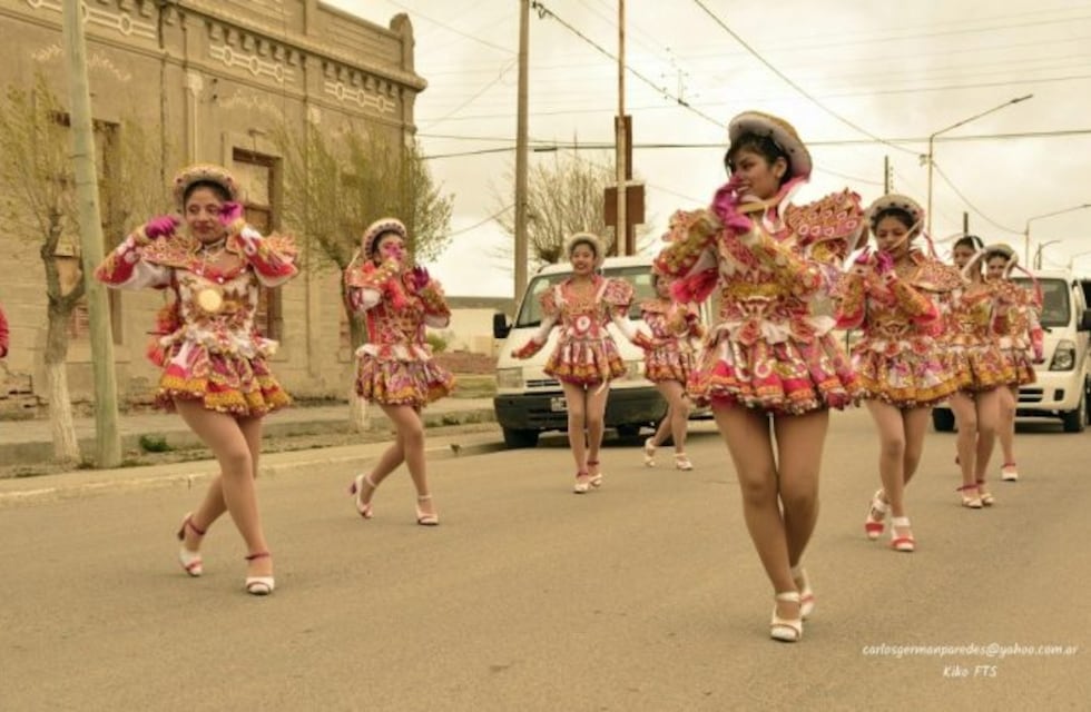Puerto Santa Cruz: se celebró Fiesta de la Virgen de Copacabana