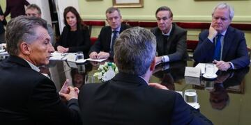 Primera reunión de Gabinete con la presencia del senador Miguel Ángel Pichetto, luego de que el presidente Mauricio Macri lo confirmara como su compañero de fórmula para ir en busca de la reelección\u002E (Presidencia de la Nación)