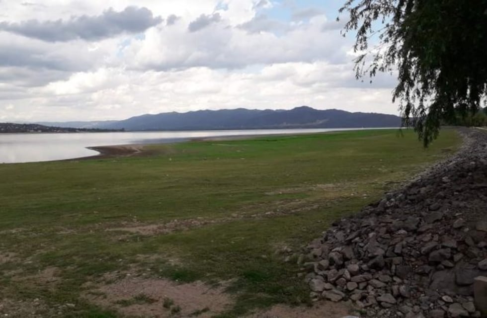 Anticipan “tormentas aisladas” para este viernes gris en Carlos Paz