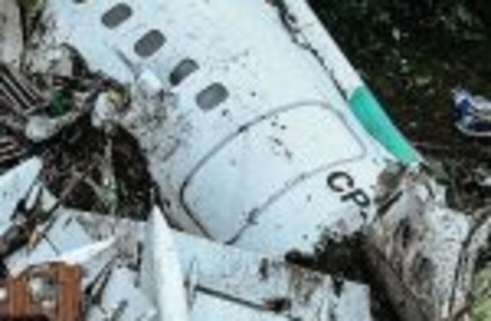 Chapecoense: un audio entre el piloto y la torre de control confirma que el avión se quedó sin combustible