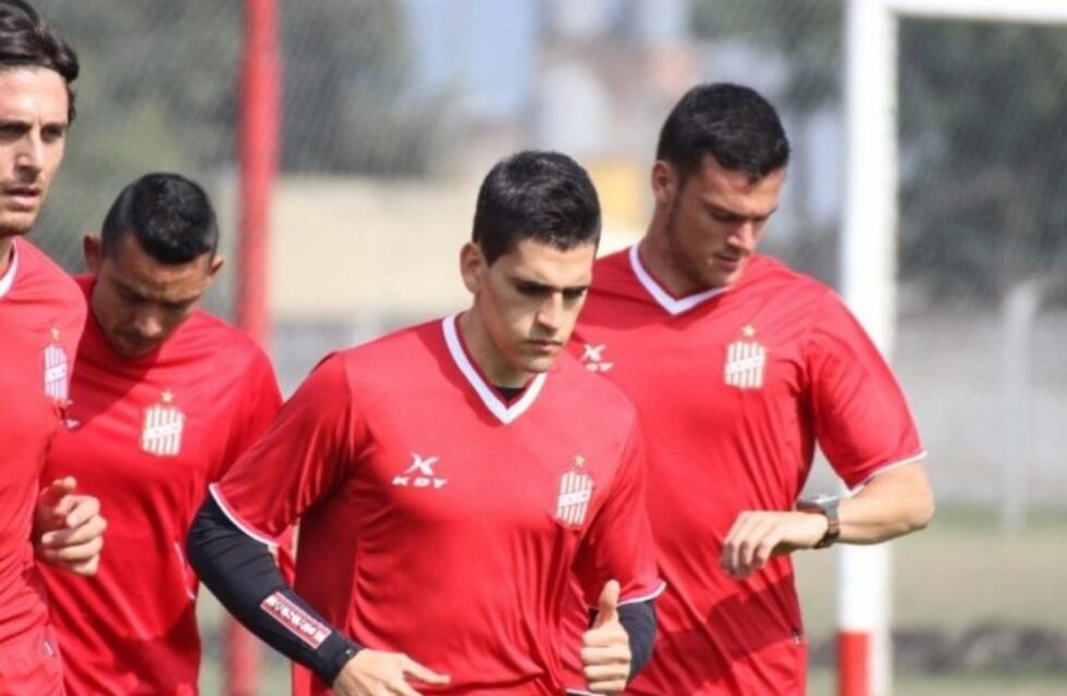 Ivo Cháves se desvinculó de San Martín y debe volver a Talleres