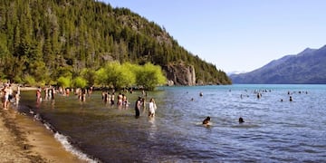 Lago Puelo se ofrece como destino turístico para la comunidad LGTB