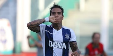 No arrancó de la mejor manera la Superliga y perdió el puesto\u002E Pero los hinchas saben que Dayro Moreno puede dar mucho más\u002E De entrada ante Lanús\u002E