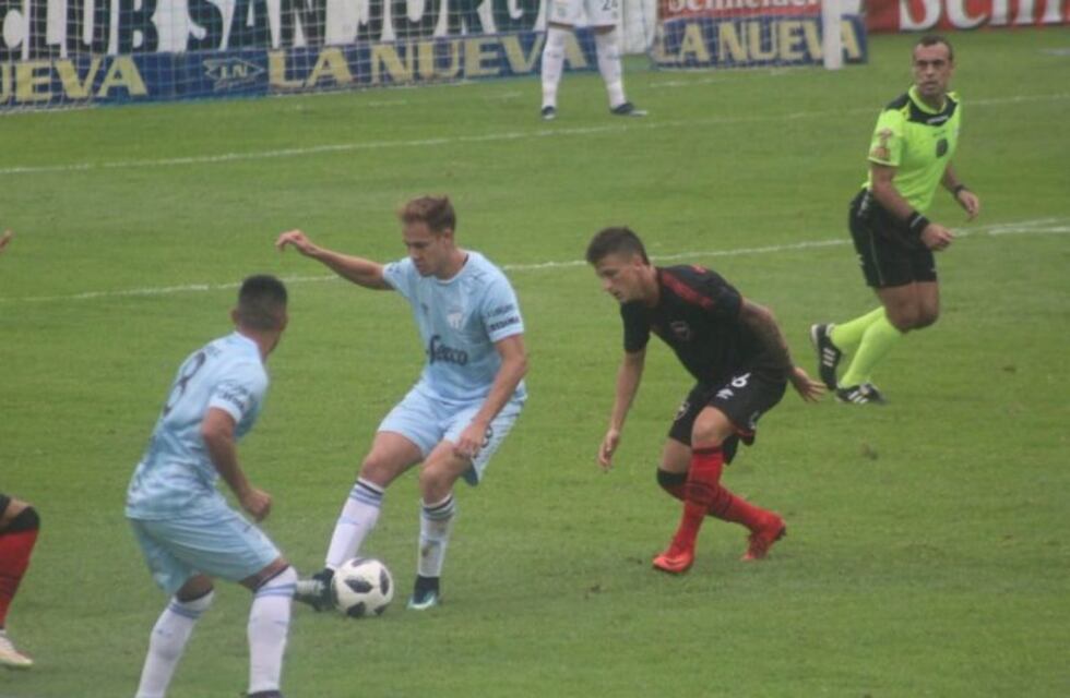 Newell's salvó la pilcha nueva sobre la hora y empató ante Atlético Tucumán