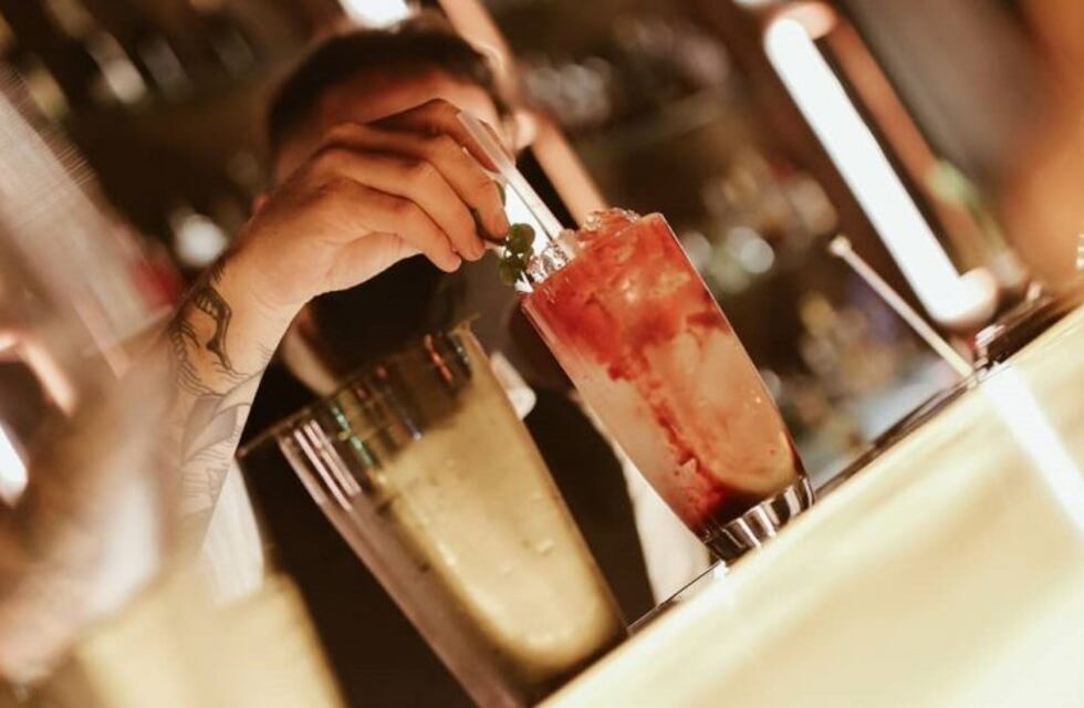 Empresario gastronómico rechazará a políticos a sus locales de Santa Fe