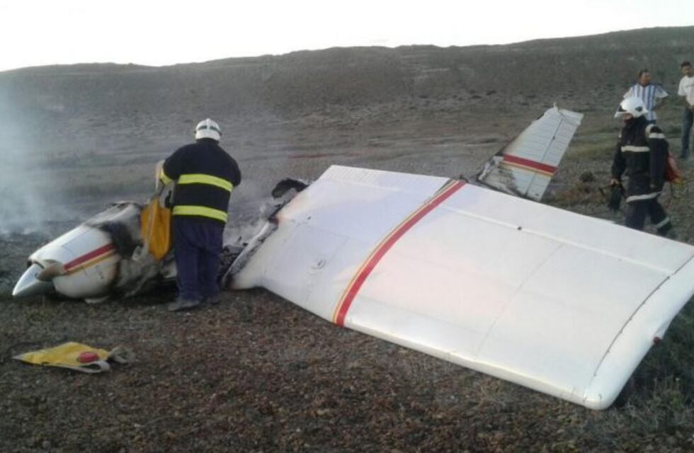 Dos muertos al precipitarse una avioneta