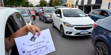 El Defensor del Pueblo pidio la suspensión de los secuestros y retrotraer los precios