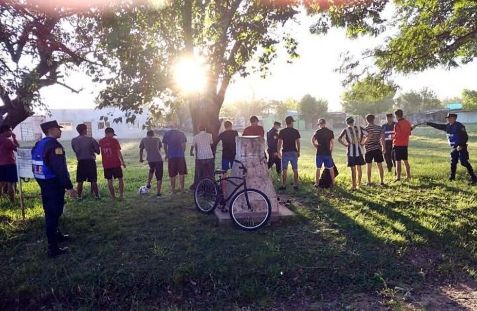 Federal: violaron la cuarentena para jugar un partido de fútbol
