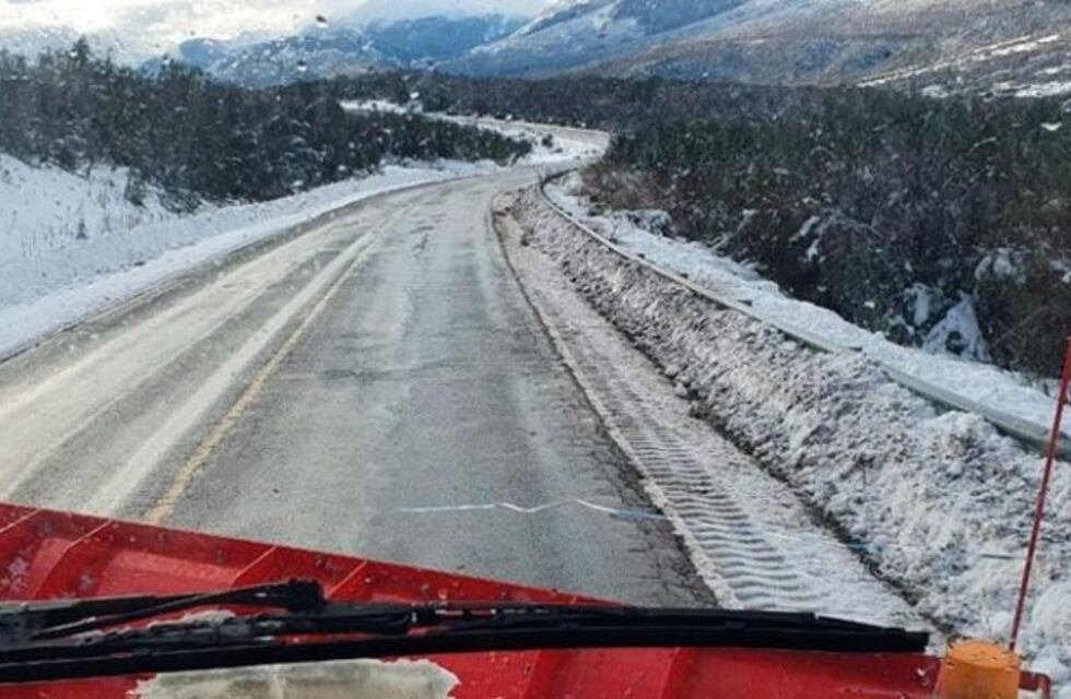 Choque en El Foyel entre dos camiones