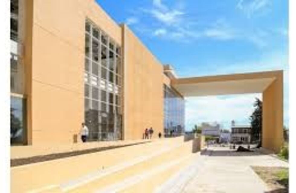 La mujer quemada por su pareja minimizó los hechos argumentando que ella se arrojó el alcohol