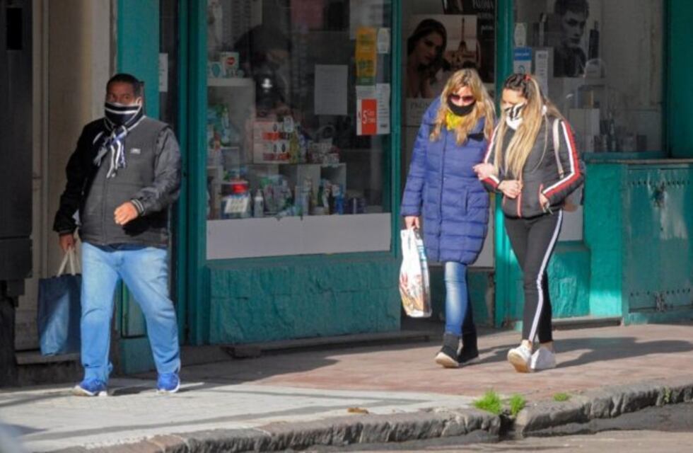 "Propietarios, trabajadores y clientes debemos cuidarnos"