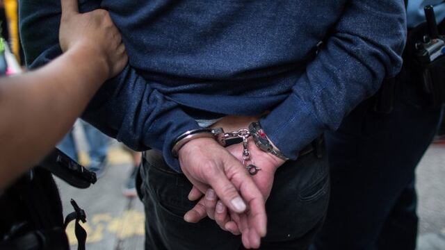 Hombre detenido: Imagen ilustrativa