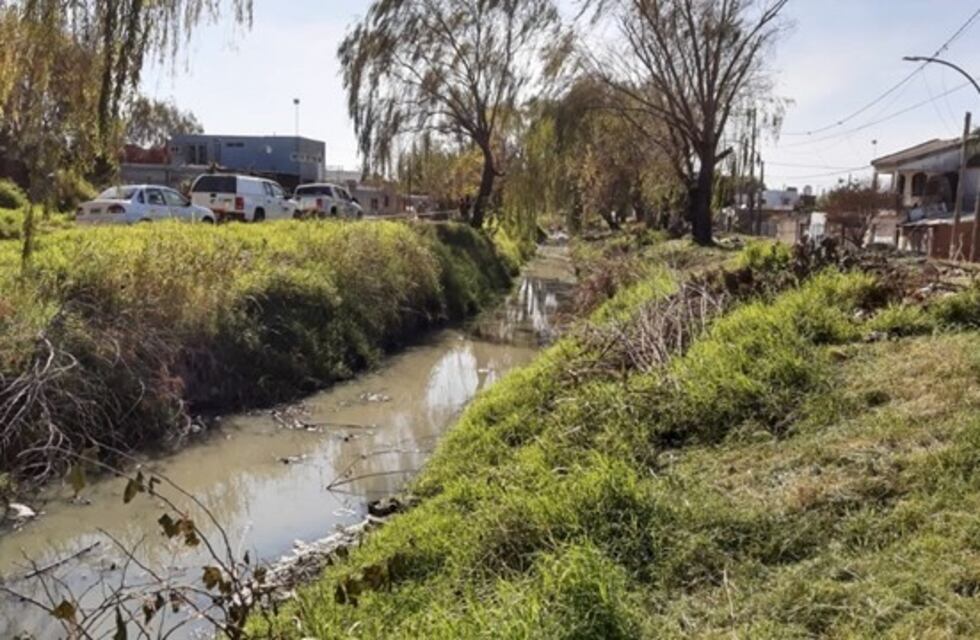 Encontraron el cadáver de un hombre flotando en el canal Maestro Sur