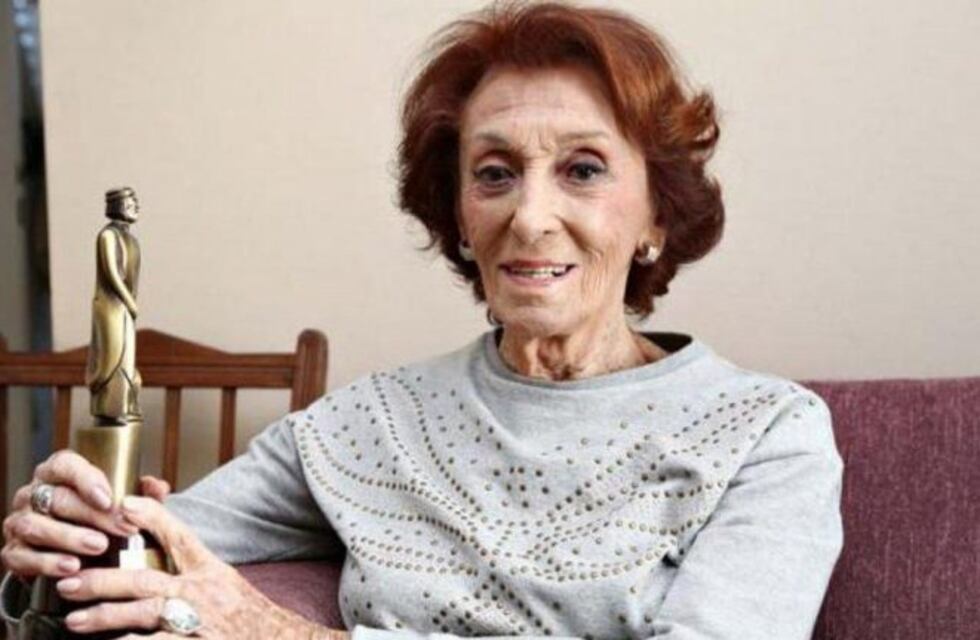 Hilda Bernard cumple 100 años