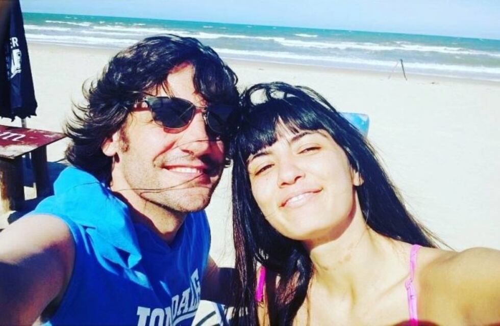 La novia rosarina de Rodrigo de la Serna ya luce su panza de embarazada