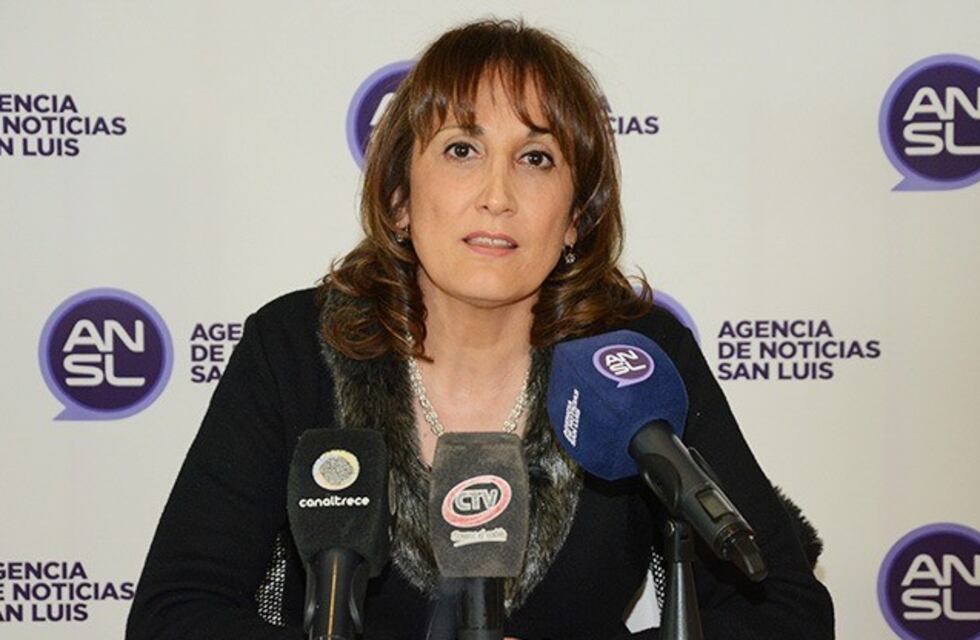 Docentes del Programa de Cultura no cobran el sueldo y el Gobierno puntano los acusa de estafa