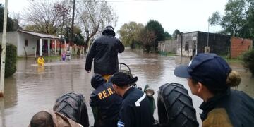 Inundaciones Tala - Irazusta Entre Ríos\nCrédito: Bomberos Voluntarios