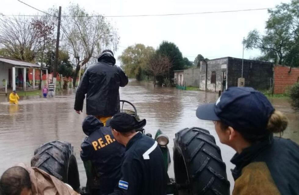 Más de 150 milímetros caídos, evacuados y continúa lloviendo