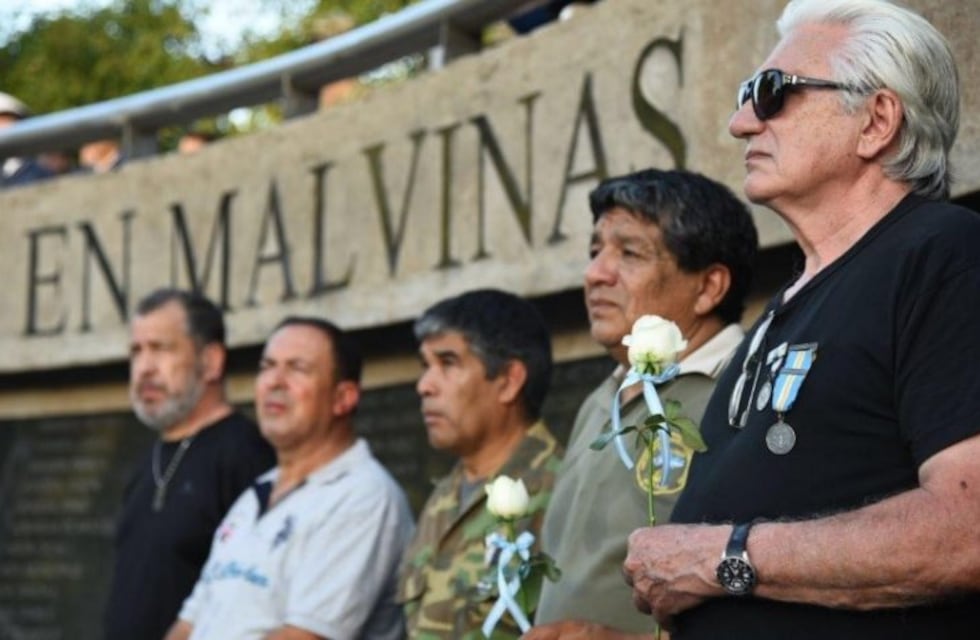 Rosario homenajeó a los héroes de Malvinas