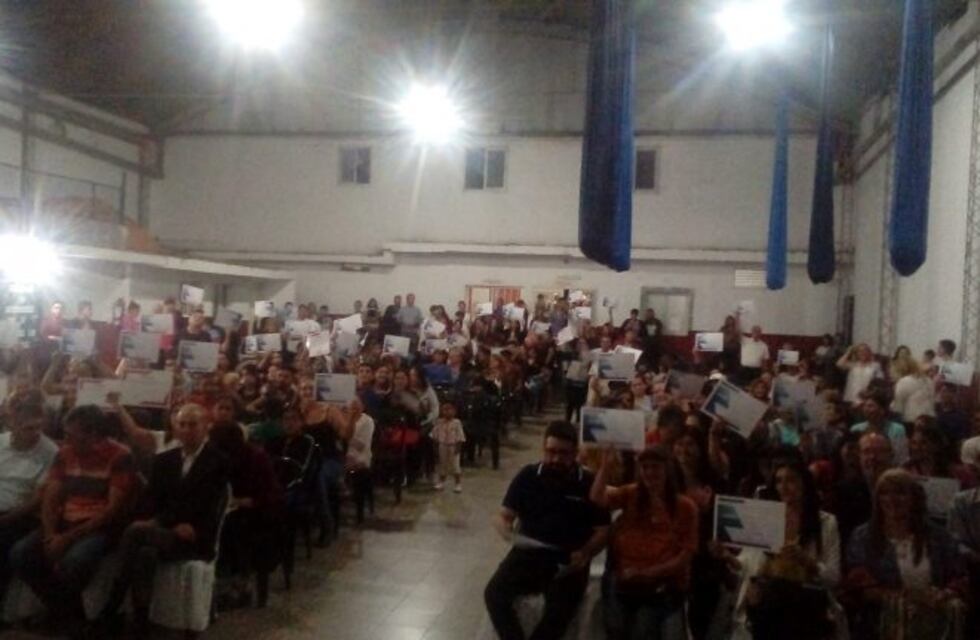Emotiva noche de los graduados de cursos y de trayecto educativo