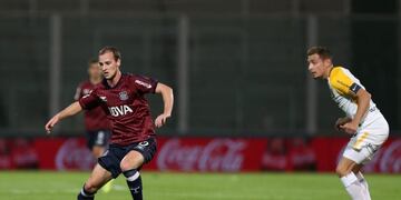 Pochettino, con un par de chances como para abrir el marcador en el Kempes\u002E