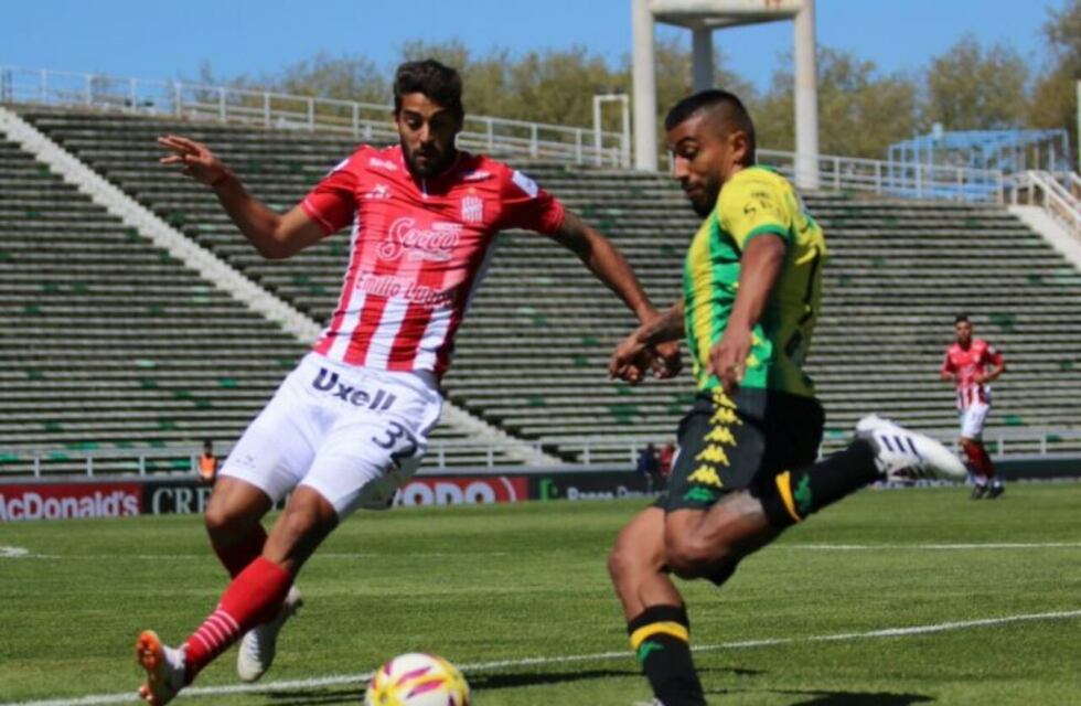 Superliga: Aldosivi venció 2-0 a San Martín de Tucumán