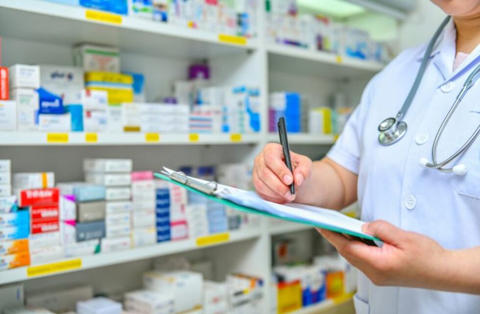 El gobierno creará un sistema de precios únicos para las farmacias