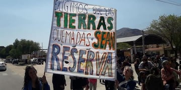 Imagen de la manifestación de ambientalistas en Capilla del Monte - Foto: Capilla del Monte Noticias