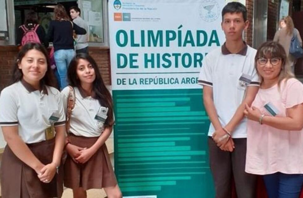 Alumnos salteños se destacaron en las Olimpíadas de Historia en Santa Fe