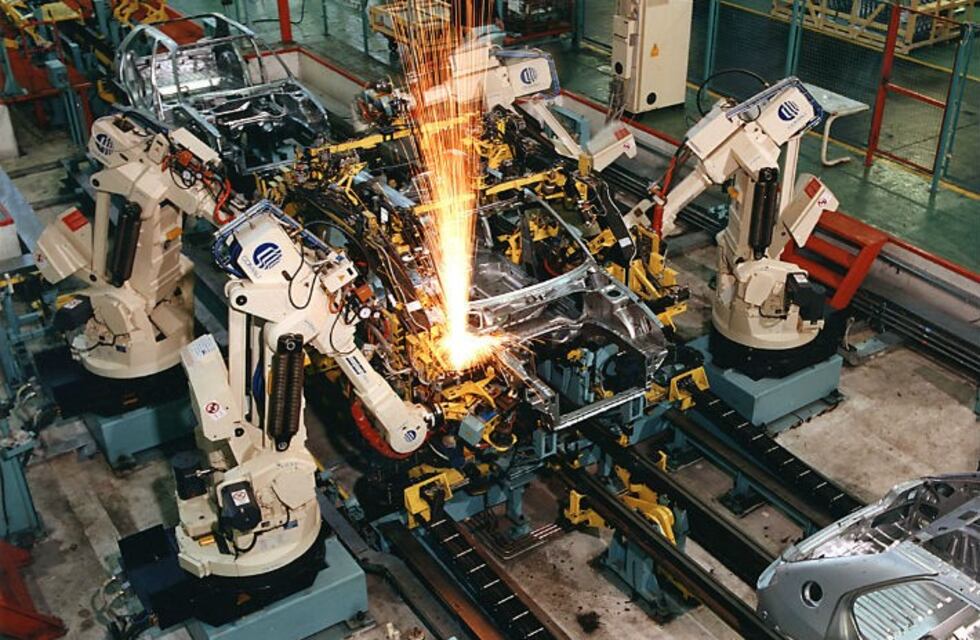 Robots reemplazarán la mitad del empleo