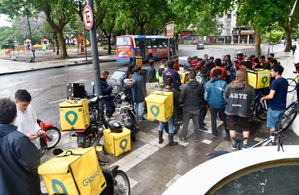 La mamá del glover baleado en La Plata aseguró que el chico está mejorando