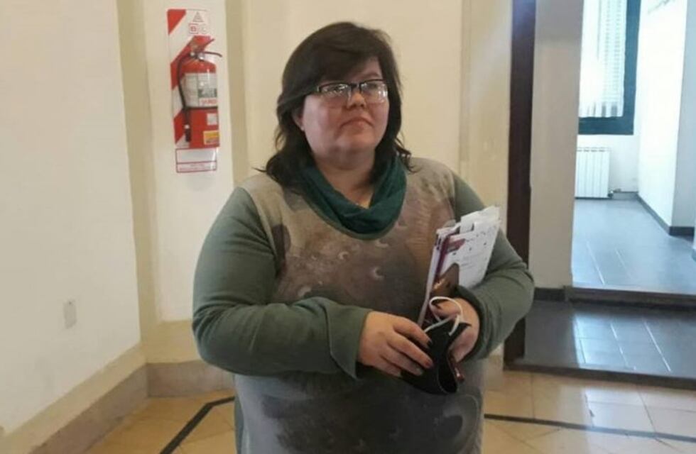 Tatiana Lescano: "Los vecinos de Tres Arroyos viven situaciones como esta, cada fin de semana"