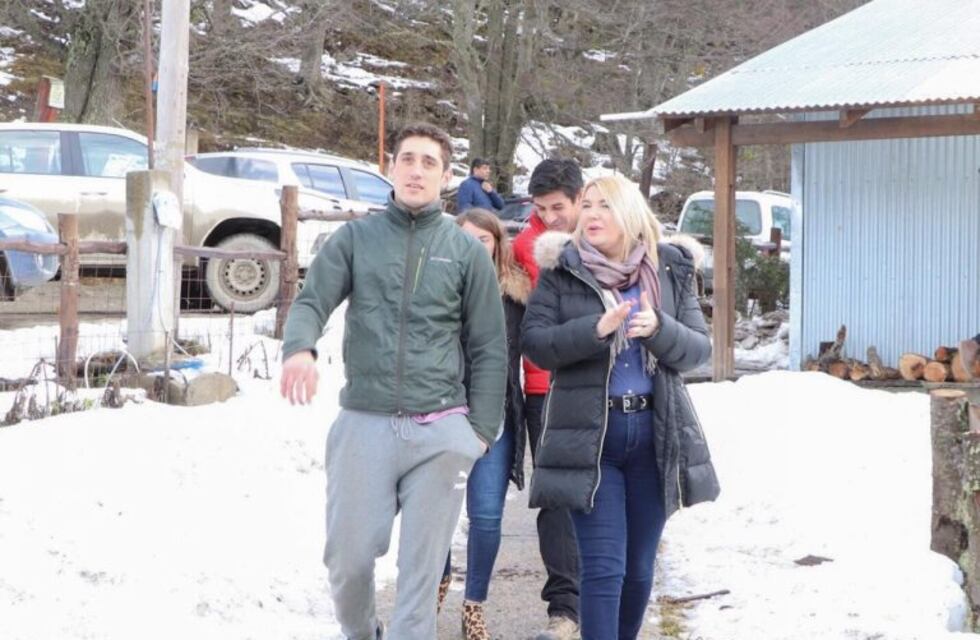 La gobernadora Bertone entregó un subsidio a la fundación "Un lugar en el mundo"