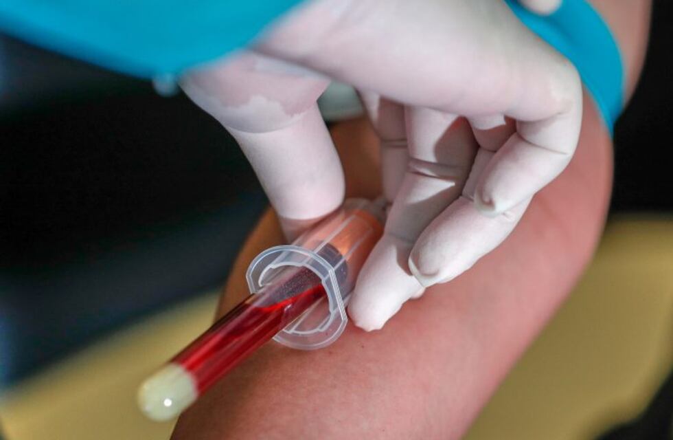 Rastrean posibles casos de COVID-19 con test rápidos en el norte de San Luis