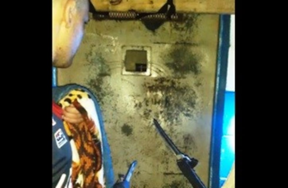 Presos se atrincheraron en Campana y denunciaron "un complot para lastimarnos"