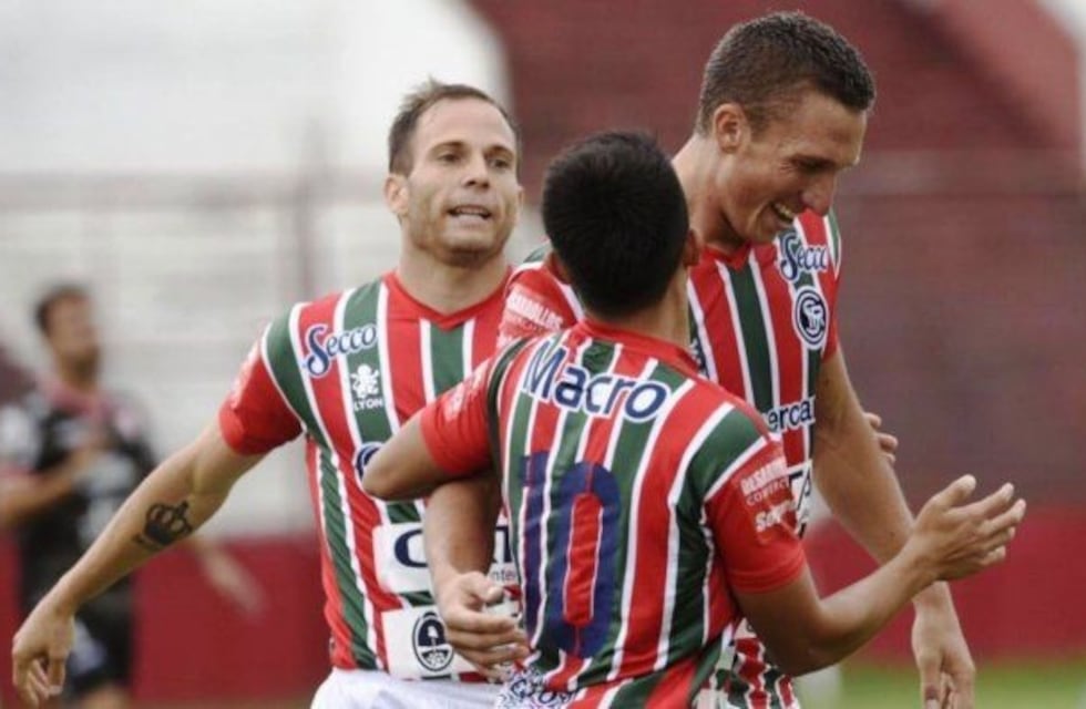 La Lepra ganó como visitante y salió de la zona roja