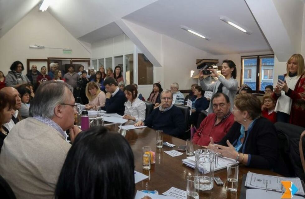 En la próxima sesión se tratará la restitución del 82% móvil