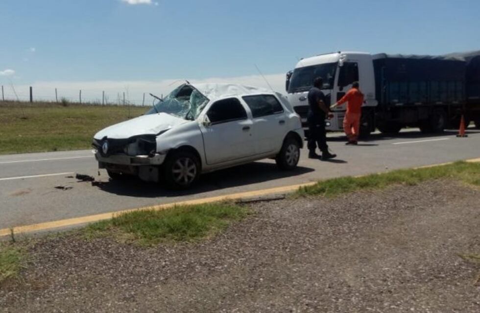 Una mujer y su bebé volcaron en la Autopista de las Serranías Puntanas