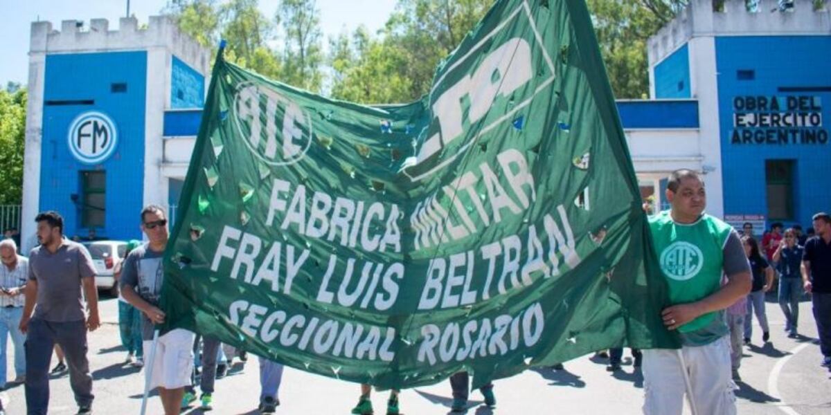 Movilización por despidos en Fabricaciones Militares