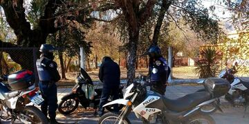 Controles vehiculares y policiales en localidades de Punilla\u002E (Foto: prensa Departamental Punilla)\u002E